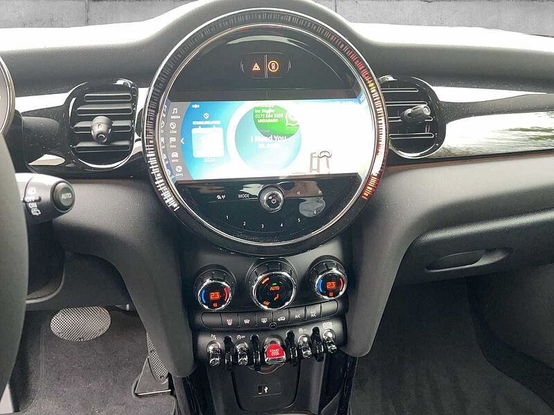 MINI COOPER Hatch Black Pepper DAB LED Navi Tempomat