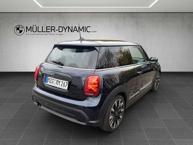 MINI COOPER Hatch Black Pepper DAB LED Navi Tempomat