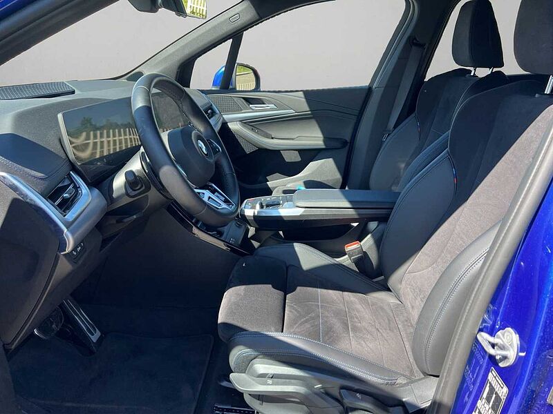 BMW 218 Active Tourer i ACTIVE TOURER M SPORT LED KOMFORTZUG RÜCKFA
