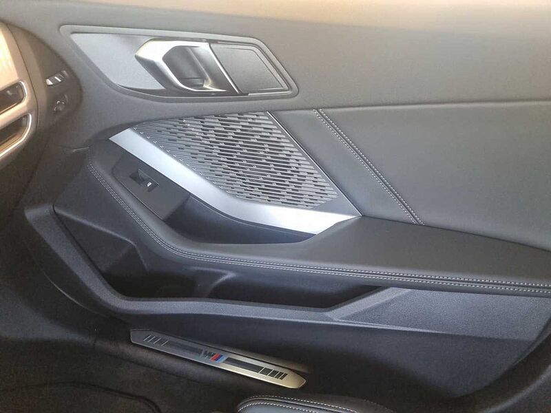 BMW 120 d M Sport LED HUD Driving Assist Klimaauto SH