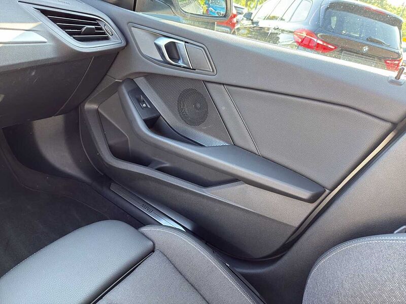 BMW 218 Gran Coupe i Gran Coupé Advantage DAB WLAN Tempomat Shz