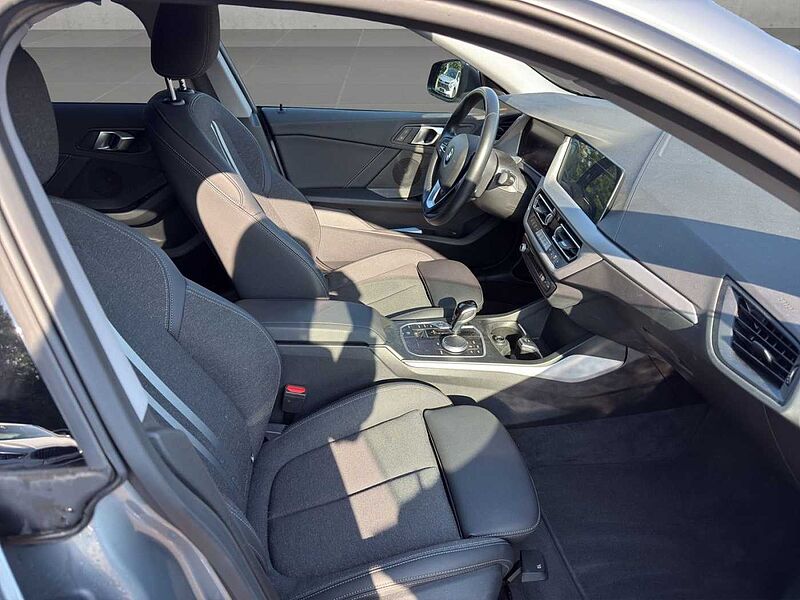 BMW 218 Gran Coupe i Gran Coupé Advantage DAB WLAN Tempomat Shz