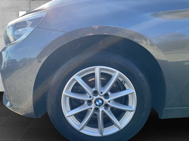 BMW 220 Active Tourer i ACTIVE TOURER ADVANTAGE PDC KLIMAAUTO SHZ T