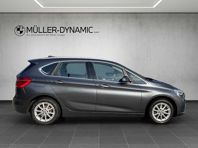BMW 220 Active Tourer i ACTIVE TOURER ADVANTAGE PDC KLIMAAUTO SHZ T