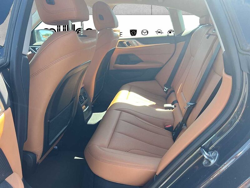 BMW 420 Gran Coupe d xDrive GRAN COUPÈ LASER AHK RÜCKFAHR KOMFOR