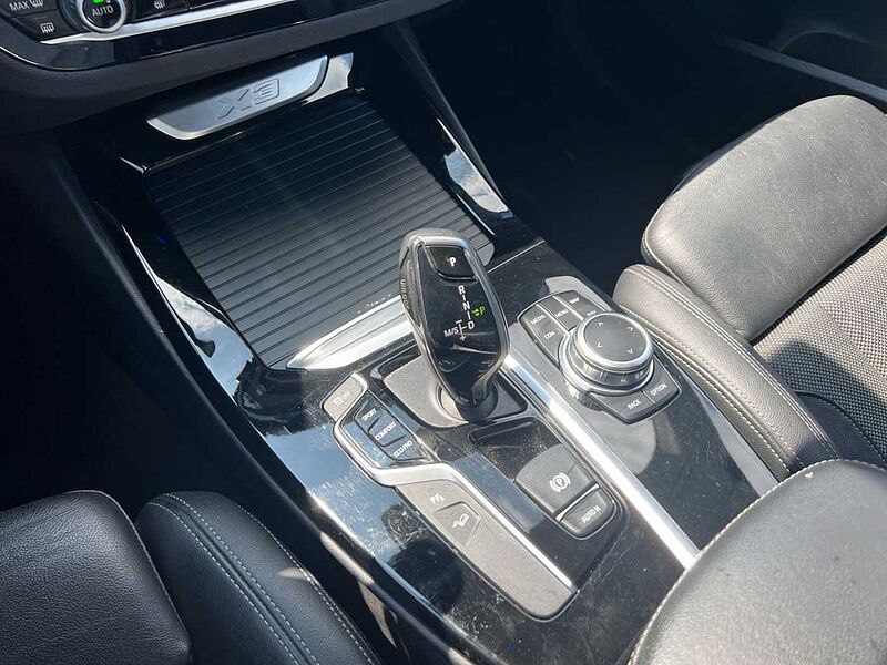BMW X3 xDrive20d X LINE LED NAVI KLIMAAUTO SHZ