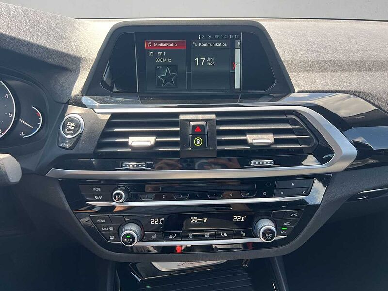 BMW X3 xDrive20d X LINE LED NAVI KLIMAAUTO SHZ