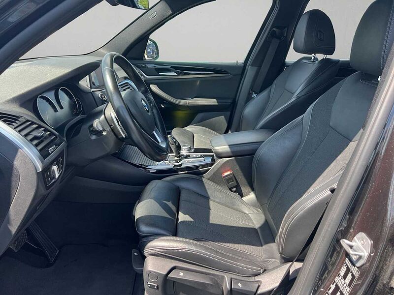 BMW X3 xDrive20d X LINE LED NAVI KLIMAAUTO SHZ