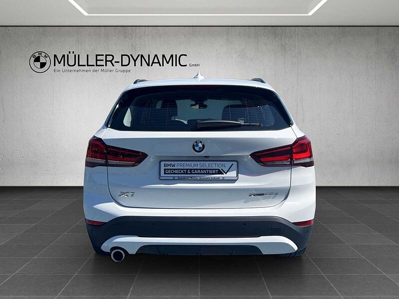 BMW X1 xDrive25e SPORT LINE LED AHK TEMPOMAT NAVI SH
