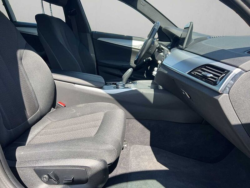 BMW 530 d xDrive TOURING LASER HUD KOMFORTZUG RÜCKFAH