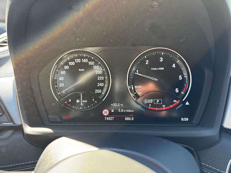 BMW X2 sDrive20d ADVANTAGE LED KOMFORTZUG NAVI+ PDC