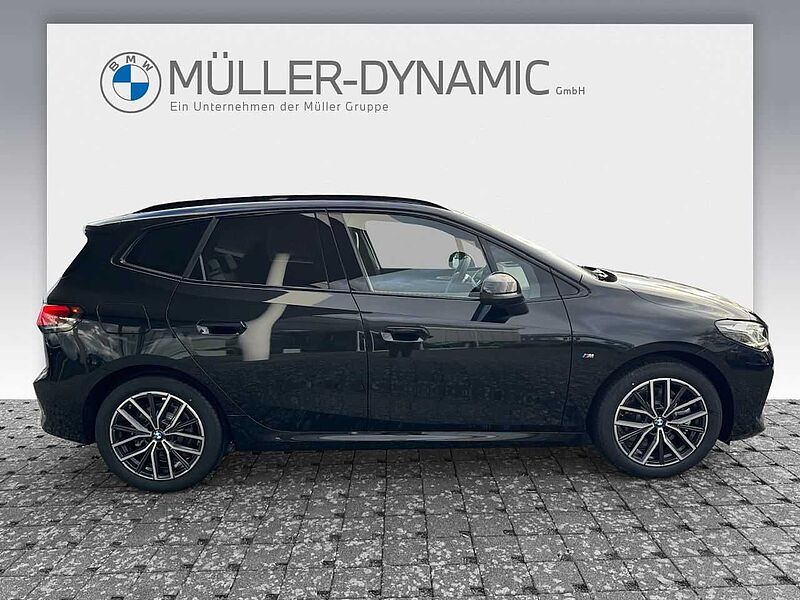 BMW 223 Active Tourer i M SPORT LED HUD PANO 360°KAMERA HARAN KARDO