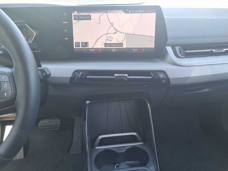 BMW 218 Active Tourer d ACTIVE TOURER LED KOMFORTZUG