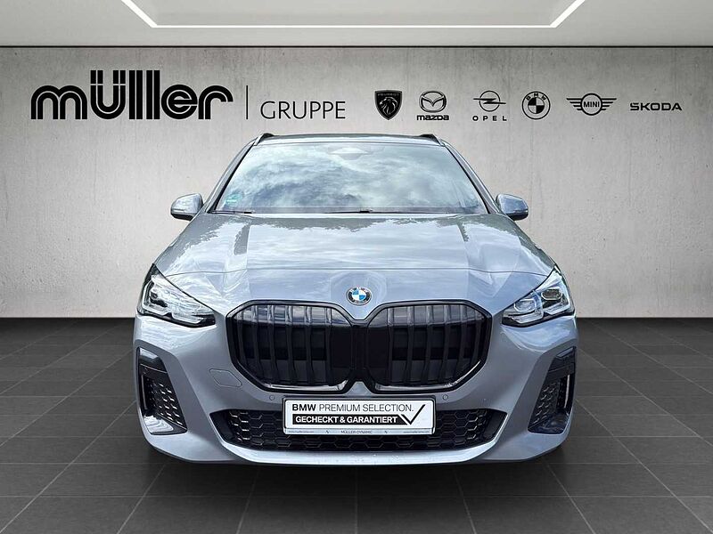 BMW 220 Active Tourer i M SPORT LED AHK RÜCKFAHR KOMFORTZUG SHZ DAB