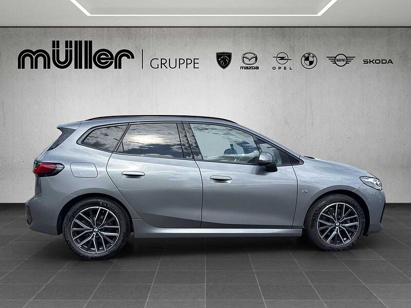 BMW 220 Active Tourer i M SPORT LED AHK RÜCKFAHR KOMFORTZUG SHZ DAB