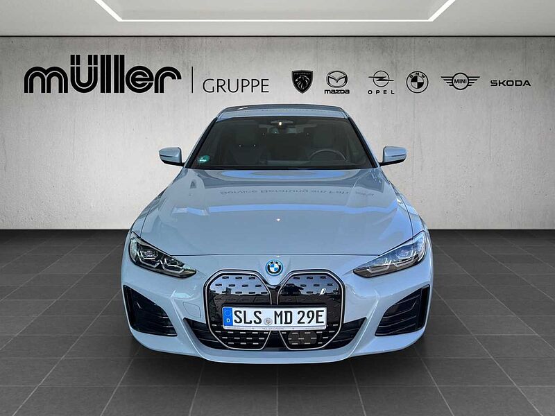 BMW i4 eDrive40 GRAN COUPÈ M SPORT AHK RÜCKFAHR KOMF