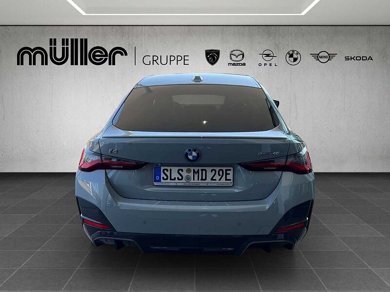 BMW i4 eDrive40 GRAN COUPÈ M SPORT AHK RÜCKFAHR KOMF