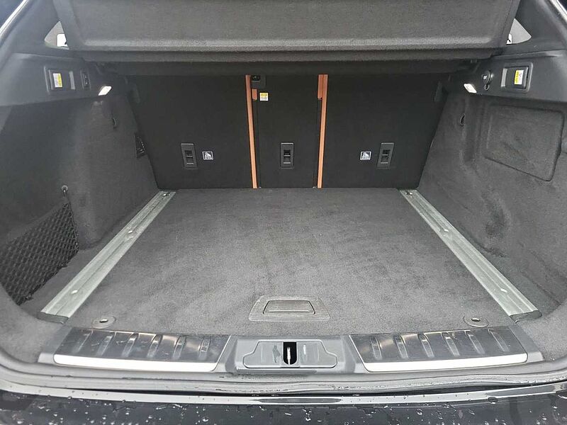 Jaguar F-Pace SVR 4WD Head-Up DAB LED WLAN RFK AHK PDC