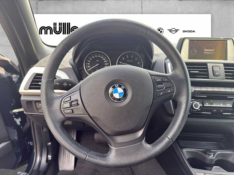 BMW 218 i CABRIO ADVANTAGE PDC TEMPOMAT SHZ RADIO PRO