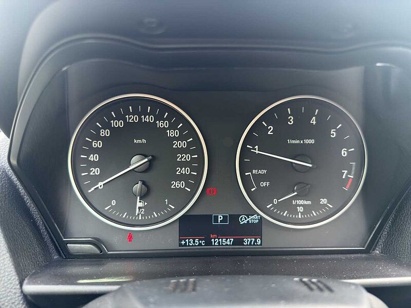 BMW 218 i CABRIO ADVANTAGE PDC TEMPOMAT SHZ RADIO PRO
