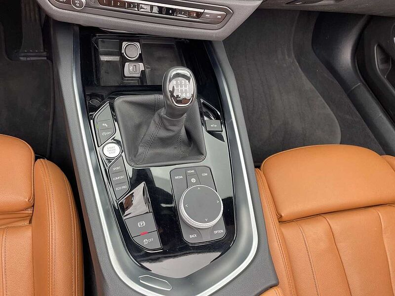 BMW Z4 sDrive20i CABRIO SPORT LINE HIFI PDC TEMPOMAT