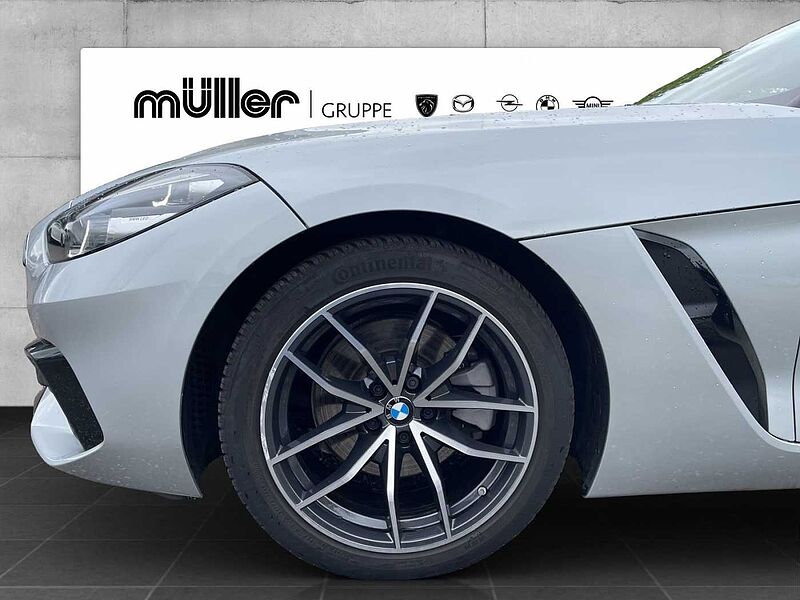 BMW Z4 sDrive20i CABRIO SPORT LINE HIFI PDC TEMPOMAT