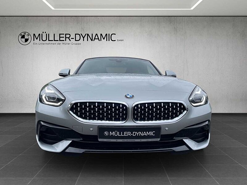BMW Z4 sDrive20i CABRIO SPORT LINE HIFI PDC TEMPOMAT
