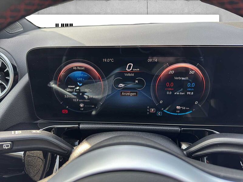 Mercedes-Benz GLA 250 E AMG LINE LED TEMPOMAT AHK