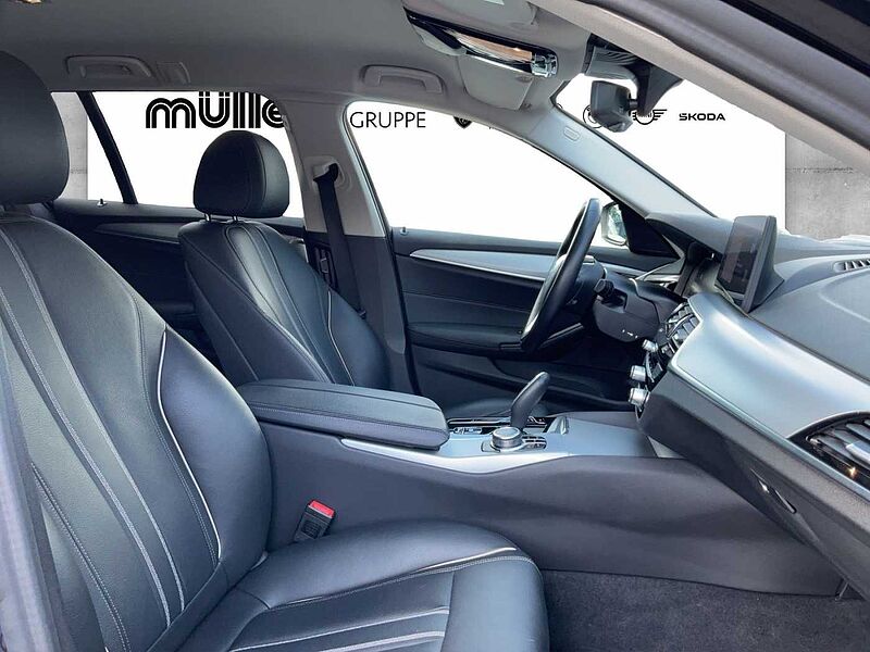 BMW 530 d xDrive TOURING RÜCKFAHR HIFI VIRT COCK PROF