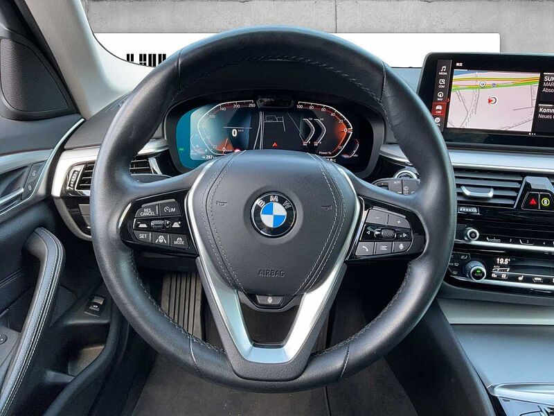 BMW 530 d xDrive TOURING RÜCKFAHR HIFI VIRT COCK PROF