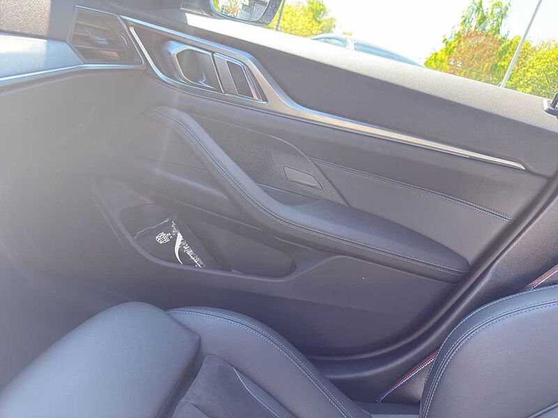 BMW i4 eDrive40 GRAN COUPÈ M SPORT PRO RÜCKFAHR