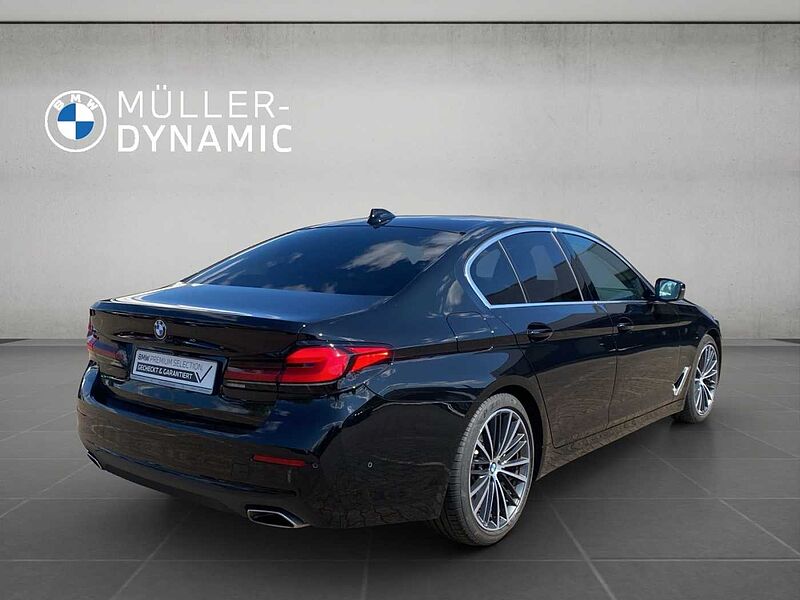 BMW 530 d LIMOUSINE AHK RÜCKFAHR VIRT COCK PROF SHZ D
