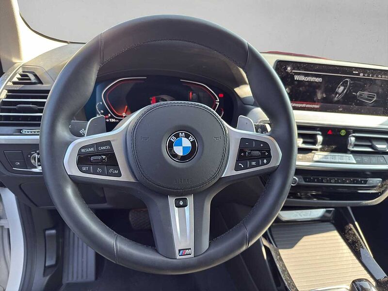 BMW X3 xDrive20i LED AHK RÜCKFAHR DRIVING ASSIST SHZ