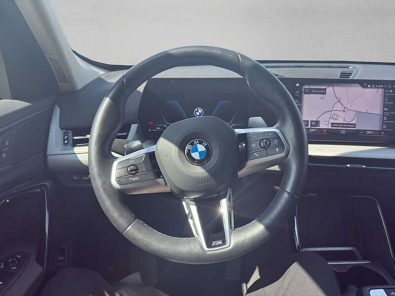 BMW X1 sDrive20i LED KOMFORTZUG RÜCKFAHR DAB SHZ