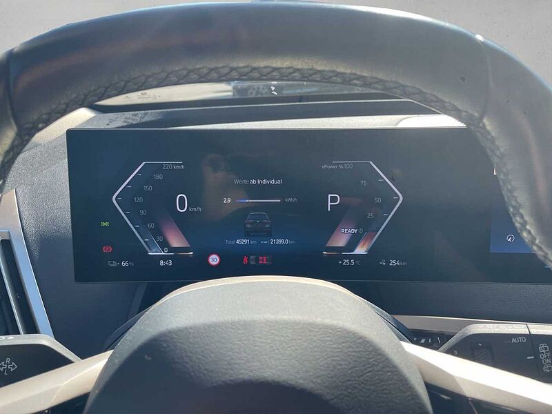 BMW iX xDrive40 AHK HUD HARMAN KARDON 360° KAMERA SH