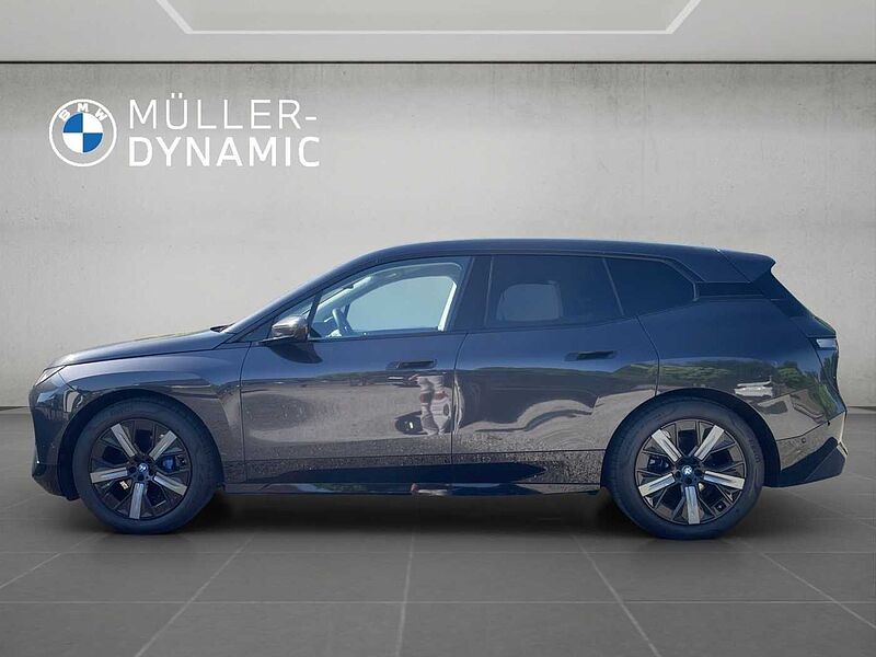 BMW iX xDrive40 AHK HUD HARMAN KARDON 360° KAMERA SH