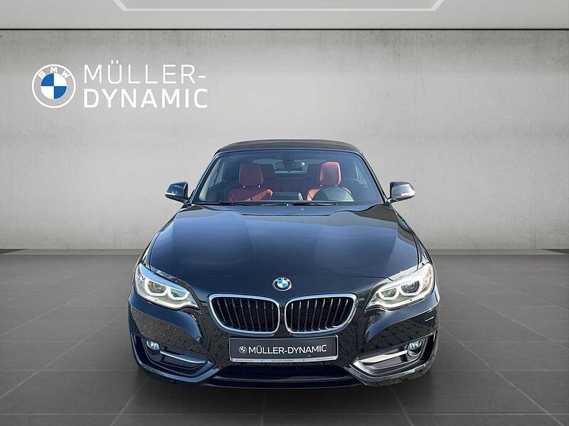 BMW 218 i CABRIO SPORT LINE XENON KLIMAAUTO PDC TEMPO