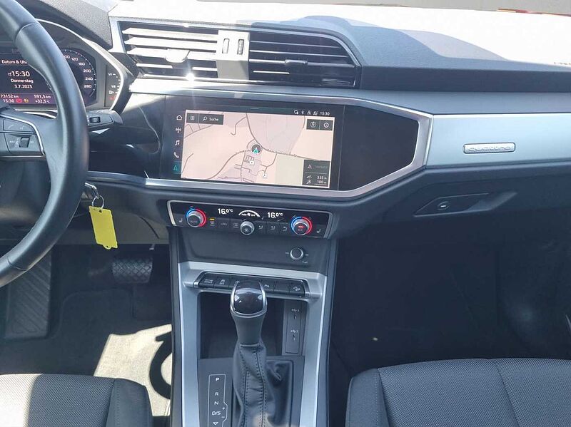 Audi Q3 SPORTBACK 45 TFSI QUATTRO NAVI+ RÜCKFAHR SHZ