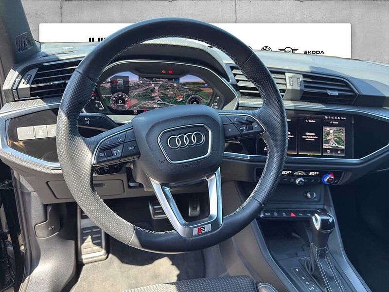 Audi Q3 SPORTBACK 45 TFSI QUATTRO S LINE MATRIX-LED S