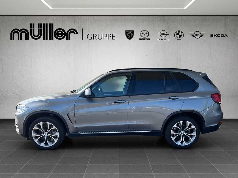 BMW X5 xDrive50i LED HUD AHK PANO HARMAN KARDON 360°