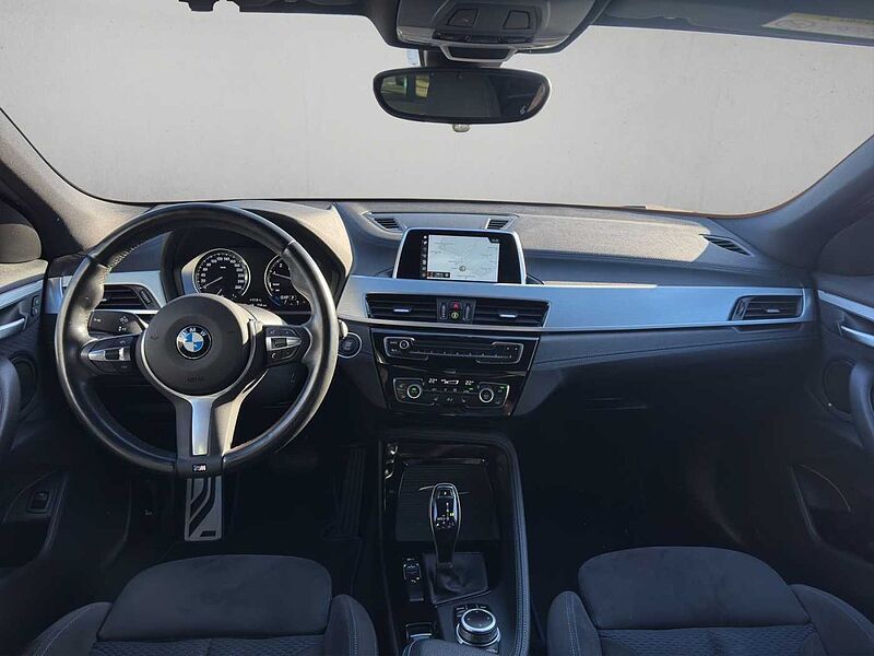 BMW X2 sDrive18i M SPORT LED PDC NAVI SHZ KOMFORTZUG