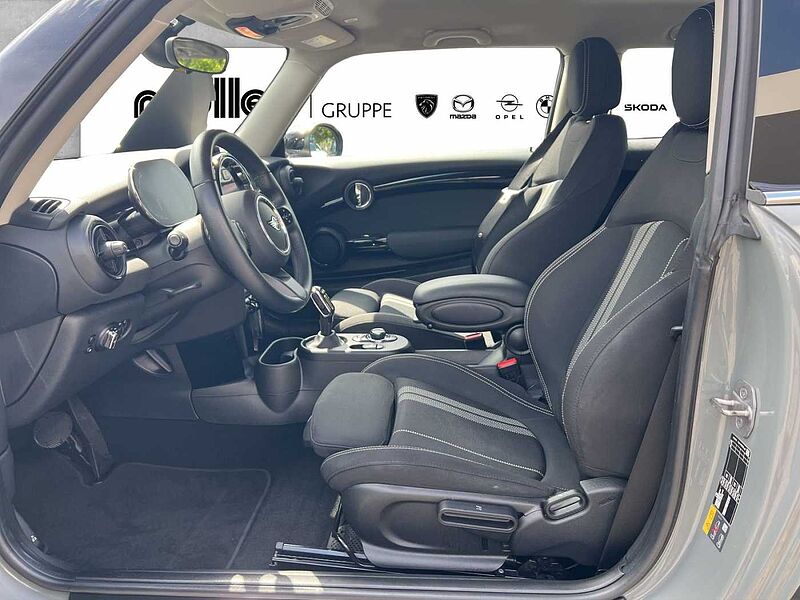 MINI COOPER SE HATCH LED TEMPOMAT NAVI SHZ