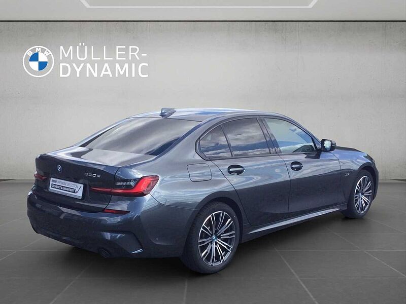 BMW 330 e LIMOUSINE M SPORT LASER HUD HIFI 360° KAMER