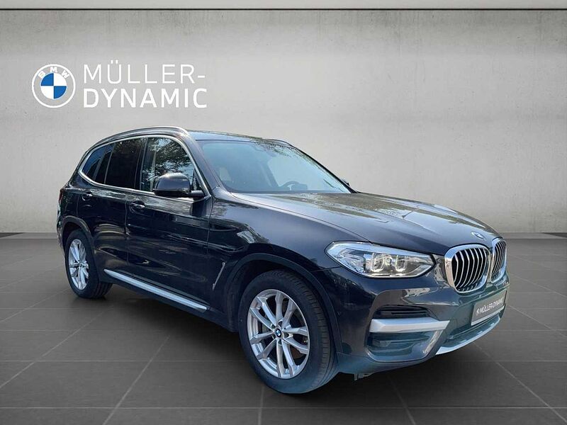 BMW X3 xDrive30d X LINE LED HUD AHK HIFI RÜCKFAHR SH