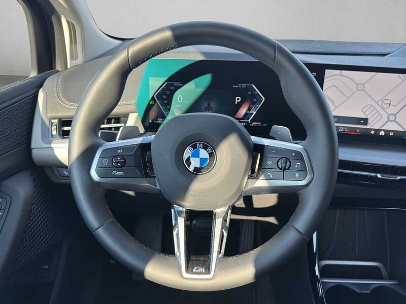 BMW 216 Active Tourer i ACTIVE TOURER LED RÜCKFAHR KOMFORTZUG SHZ