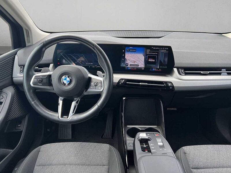 BMW 218 Active Tourer d ACTIVE TOURER AHK RÜCKFAHR DAB SHZ