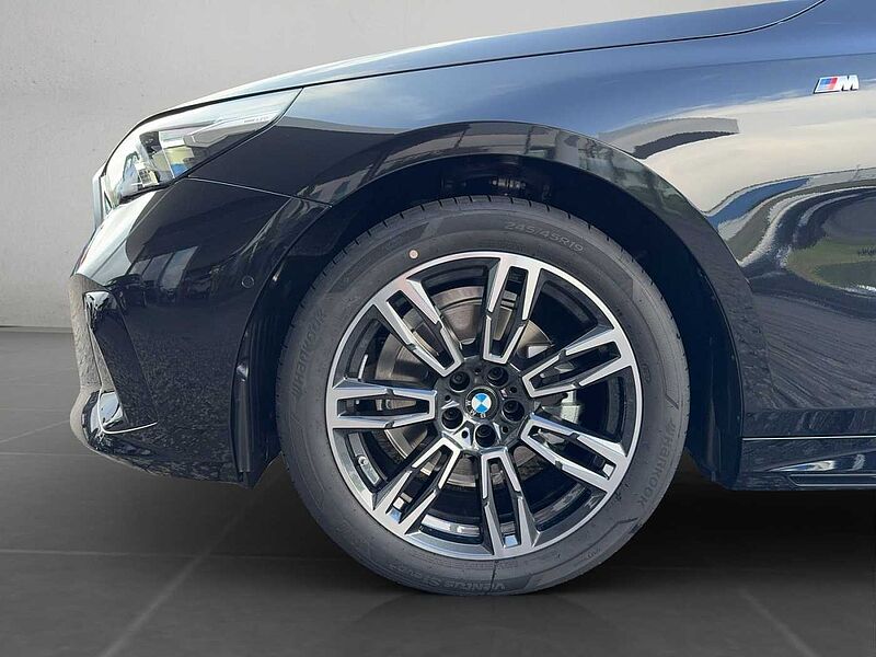 BMW 520 d xDrive TOURING M SPORT LED AHK HIFI KOMFORT