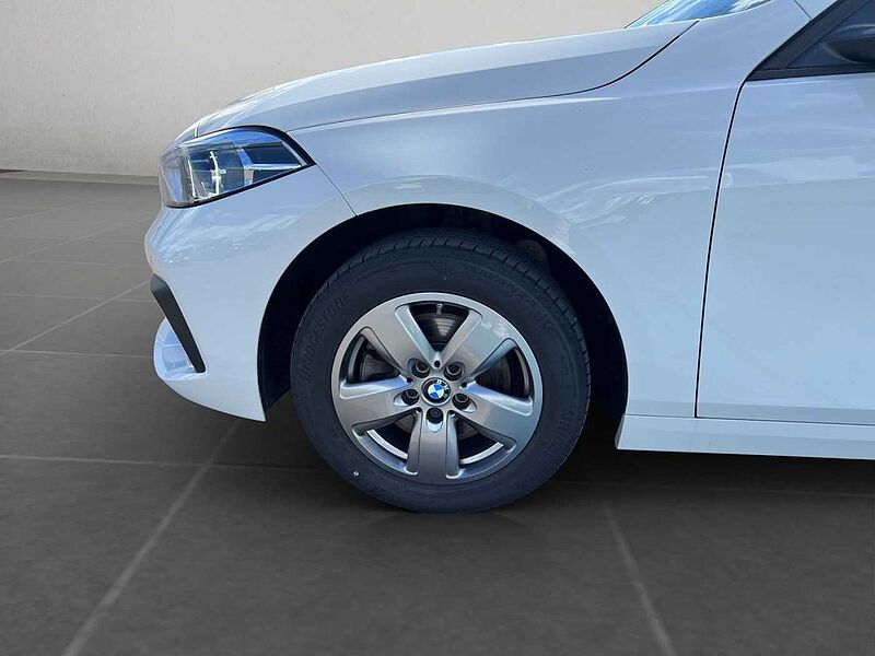 BMW 116 i ADVANTAGE LED PDC TEMPOMAT SHZ DAB