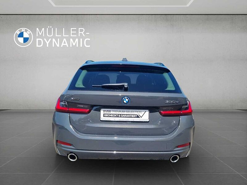 BMW 330 e xDrive DRIVING ASSIST KOMFORTZUG TEMPOMAT S