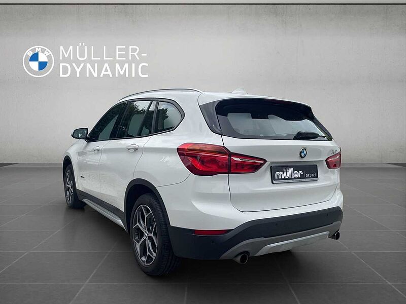 BMW X1 xDrive20d xLINE LED PDC TEMPOMAT